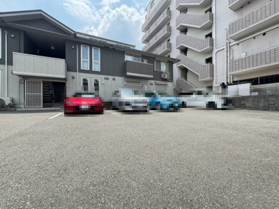 【駐車場】 | メサージュ江坂