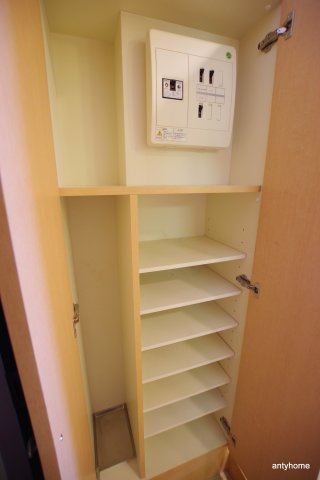 ソルレヴェンテ梅田　仲介手数料無料の収納