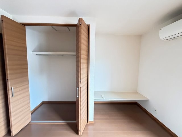 サンハイツ川西K棟の収納