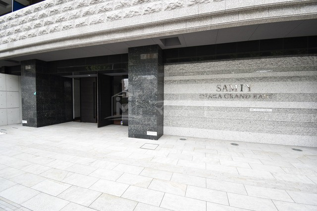 サムティ大阪GRAND　EASTのエントランス
