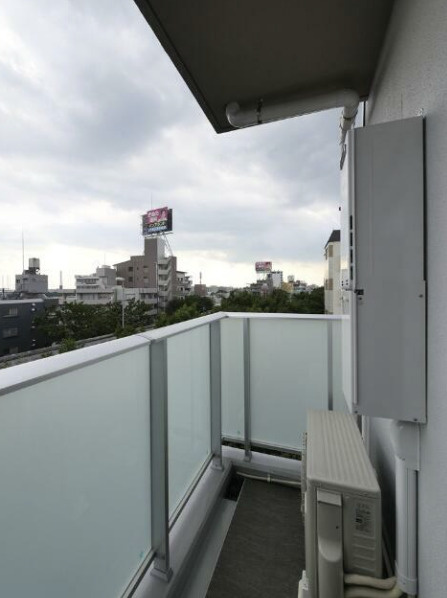 ジェノヴィア桜上水Ⅱのバルコニー