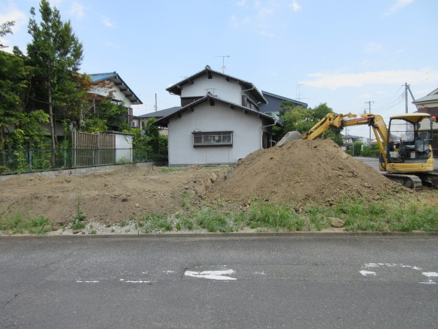 【仲介手数料無料】新築戸建　嵐山町志賀1-28（全1棟）の前面道路含む現地写真