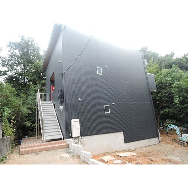 隠れ家(KAKUREGA)のエントランス