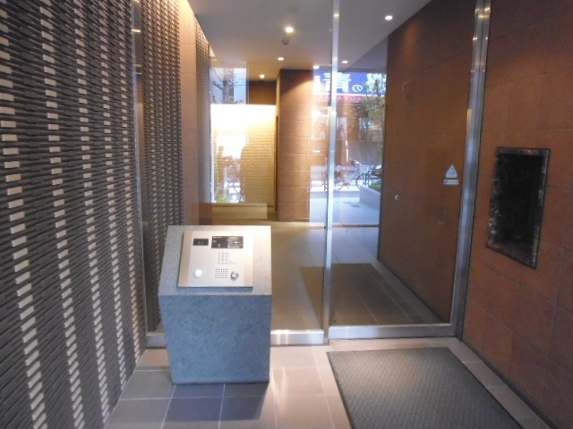 【セキュリティ】 | パークアクシス方南町 | 安心のオートロック付き。