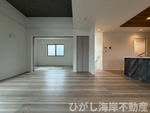 茅ヶ崎市下町屋２丁目　新築戸建　全5棟のダイニング|19.6帖　LDK