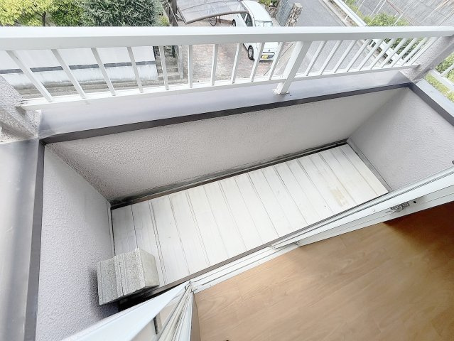 向洋新町戸建てのバルコニー