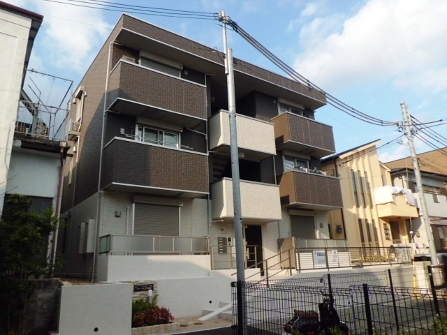 クレール天城通の外観