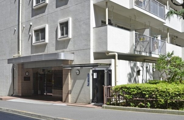 ニューライフ日本橋　6階　リ　フォーム済　家具付