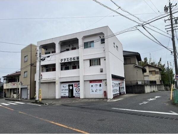 マツヤハイツの外観