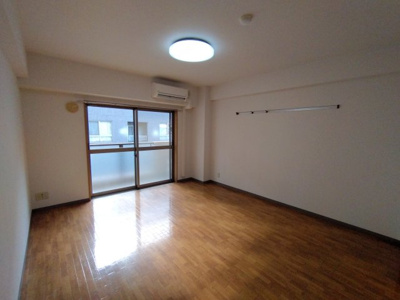 【居間・リビング】 | オークパレス