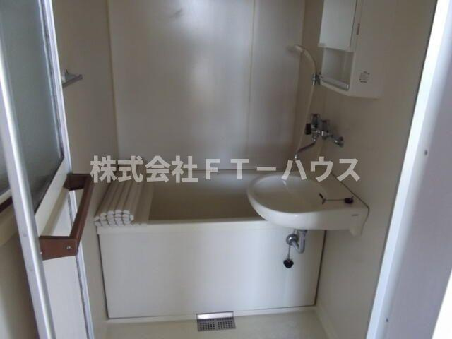 北郵ビルの浴室