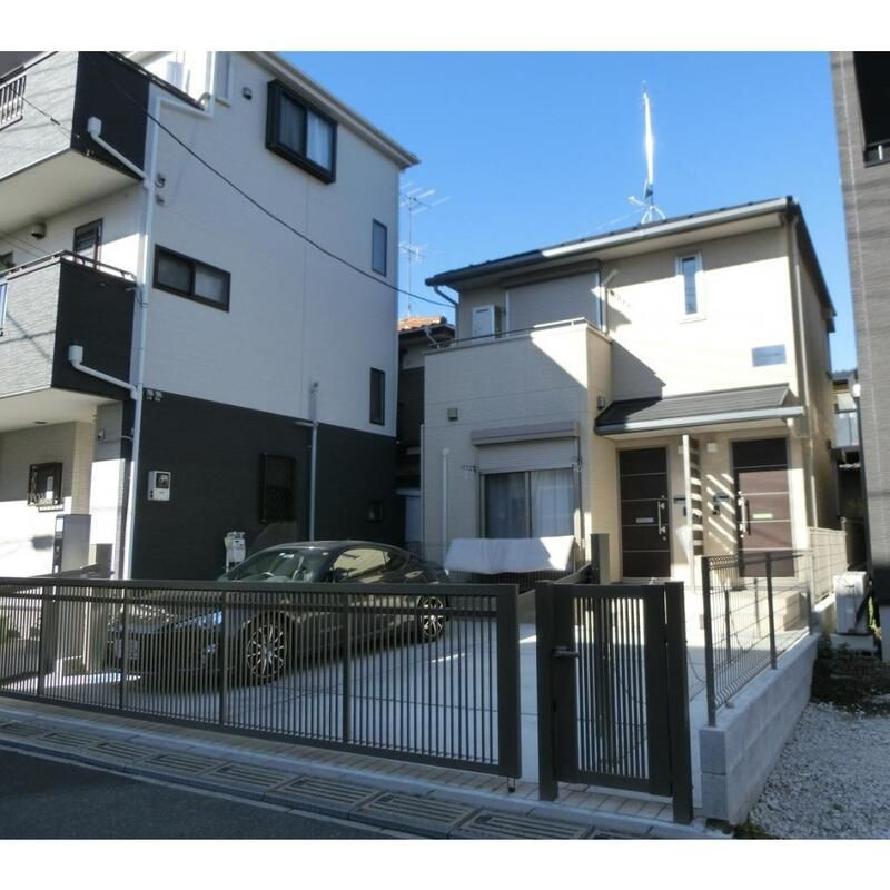 シャルム新都心の外観