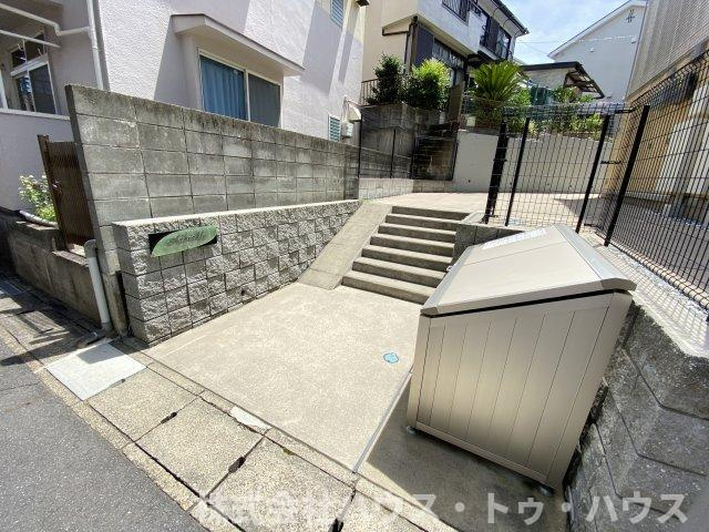 アドラブールのその他