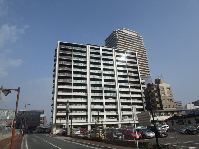 サンリヤン久留米駅前