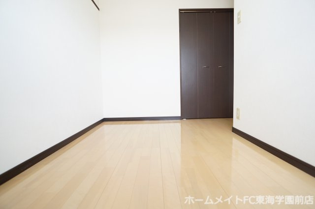 熊本市東区渡鹿８丁目の賃貸マンションの洋室