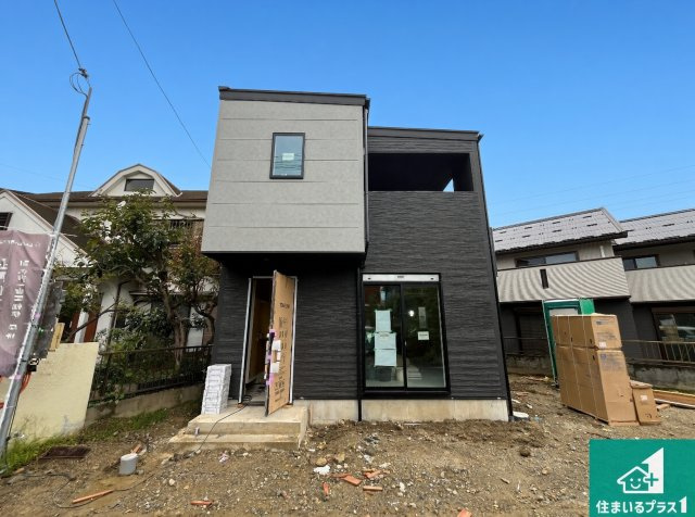 栗東市御園　第1期　新築一戸建ての外観|周辺は落ち着いた街並みの住宅地！子育てがしやすい住環境です！まだ未完成ですが、現地でしかわからない事もございます。是非一度ご覧ください。