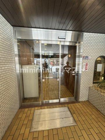 ストークマンション内本町のエントランス