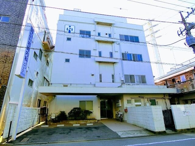 岩崎内科クリニックまで321m