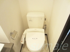 プレール・ドゥーク東京ＮＯＲＴＨⅡのトイレ|温水洗浄機能付きトイレです