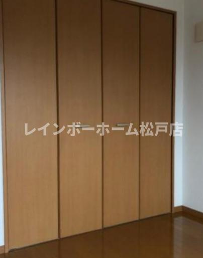 グランド・カオルⅠの収納|※同建物別部屋参考写真です。　現況優先です