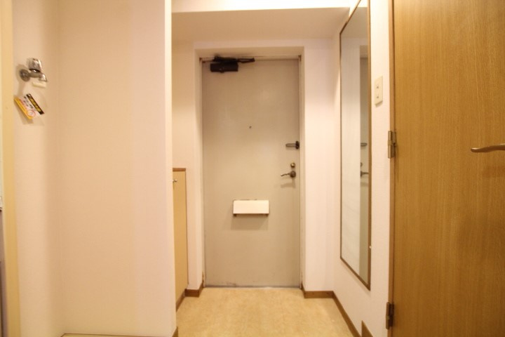 【玄関】