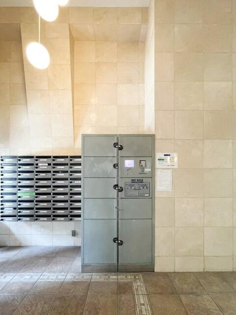 ステージファースト慶應三田のその他共用部分|宅配ボックス