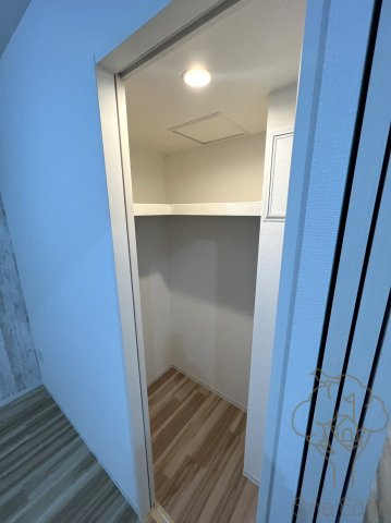 セレニテフラン梅田の収納