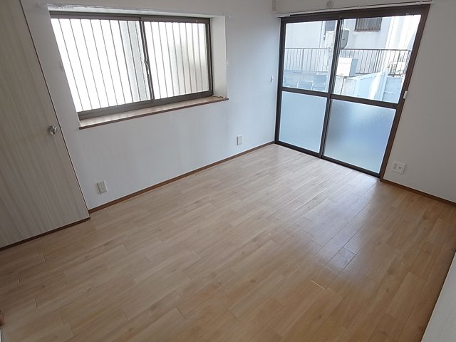 ハレマエ高取山町の内装|各部屋窓が多く、風通し良好です
