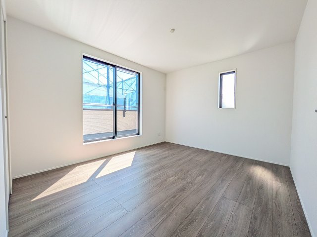 八王子市　楢原町　新築一戸建て　４期の寝室|～2階7.0帖の主寝室　ベッドなど大型家具のレイアウトもしやすい広さです～