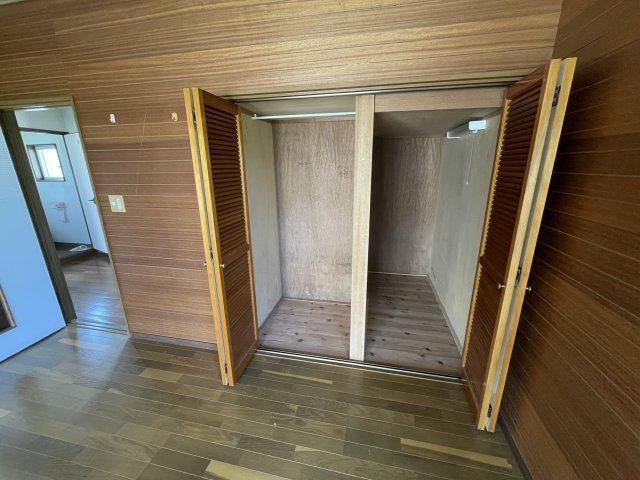 白子町古所戸建の収納
