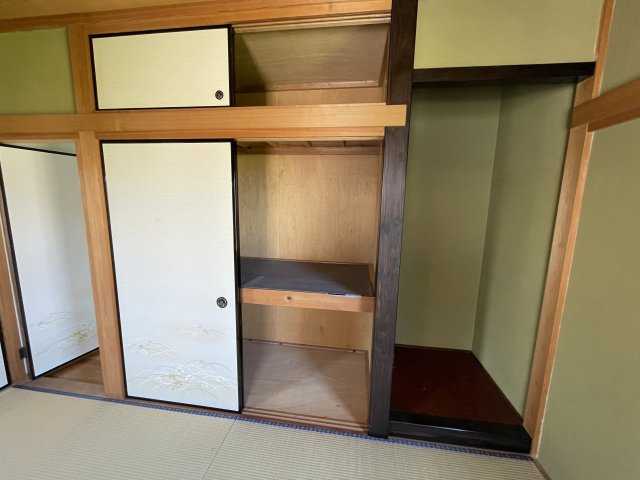 白子町古所戸建の収納