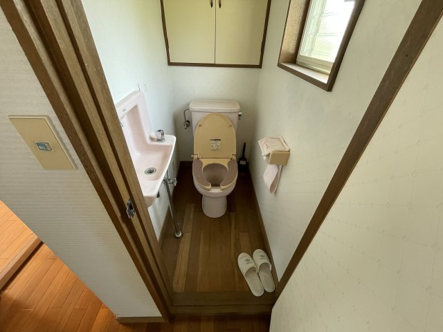 白子町古所戸建のトイレ