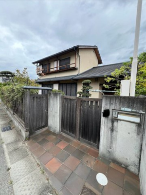 【玄関】 | 段上町２丁目貸家