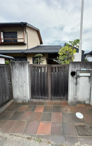 【玄関】 | 段上町２丁目貸家