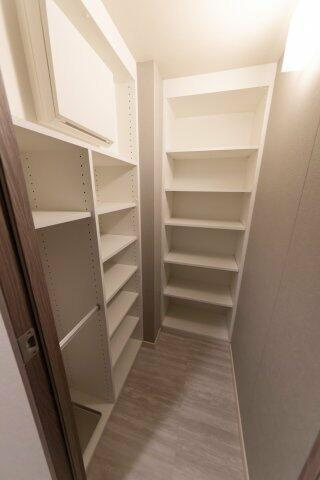 プラウドフラット浅草アベニューの収納|Aタイプ玄関収納