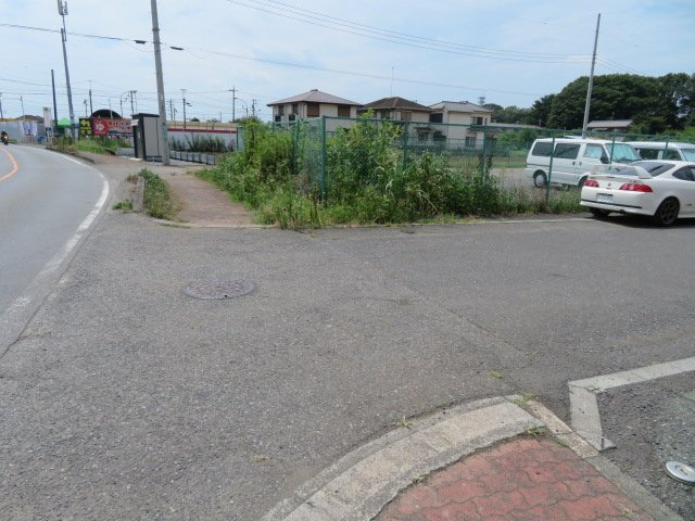 新座市西堀３丁目の倉庫