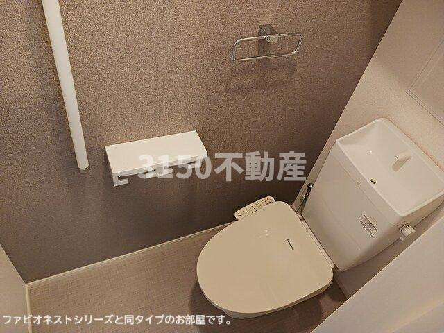 クレーシェルⅡのトイレ|落ち着いたトイレです