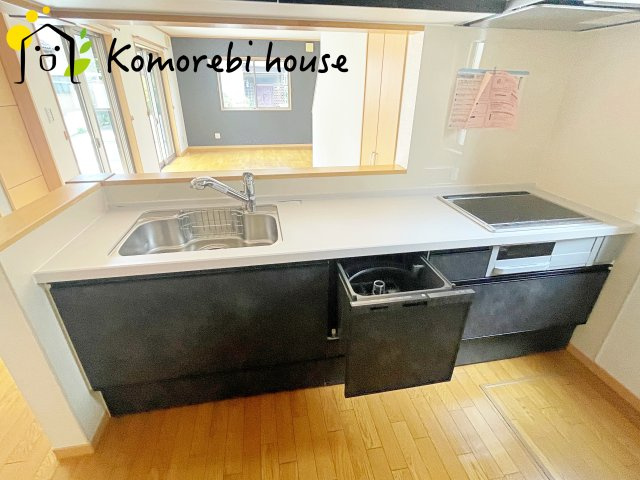 上尾市小泉９丁目　中古戸建のキッチン|きれいなキッチンです