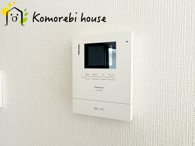 上尾市小泉９丁目　中古戸建の防犯設備|モニター付きインターホンです