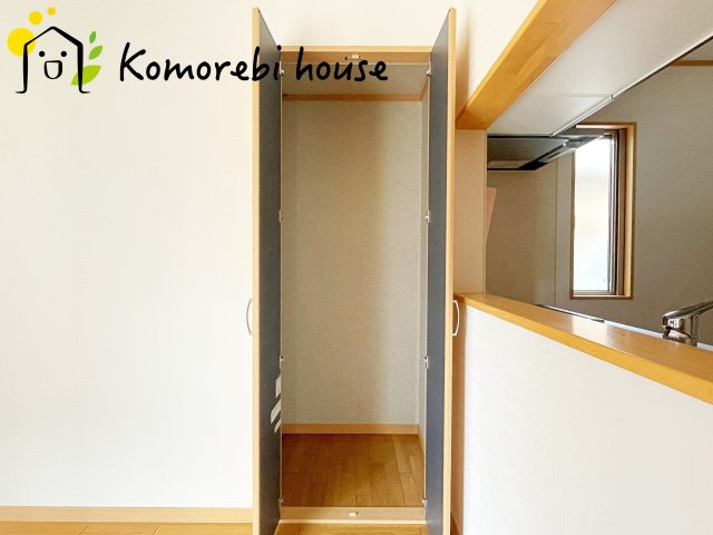 上尾市小泉９丁目　中古戸建の収納|ちょっとした収納スペースも充実しています