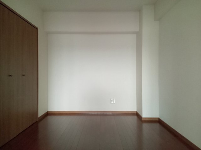 川崎市麻生区上麻生５丁目の賃貸マンションの寝室