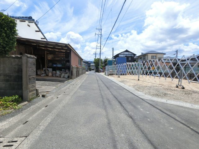 唐津市鏡　第10　1号棟の前面道路含む現地写真|前面道路含む現地写真です