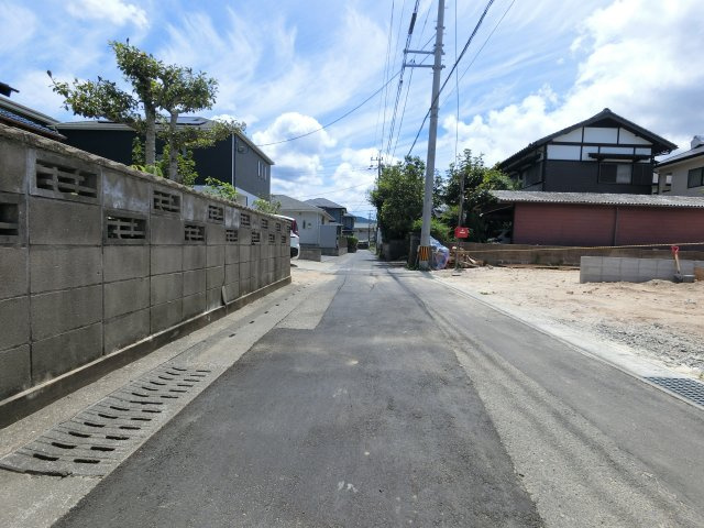 唐津市鏡　第10　1号棟の前面道路含む現地写真|前面道路含む現地写真です