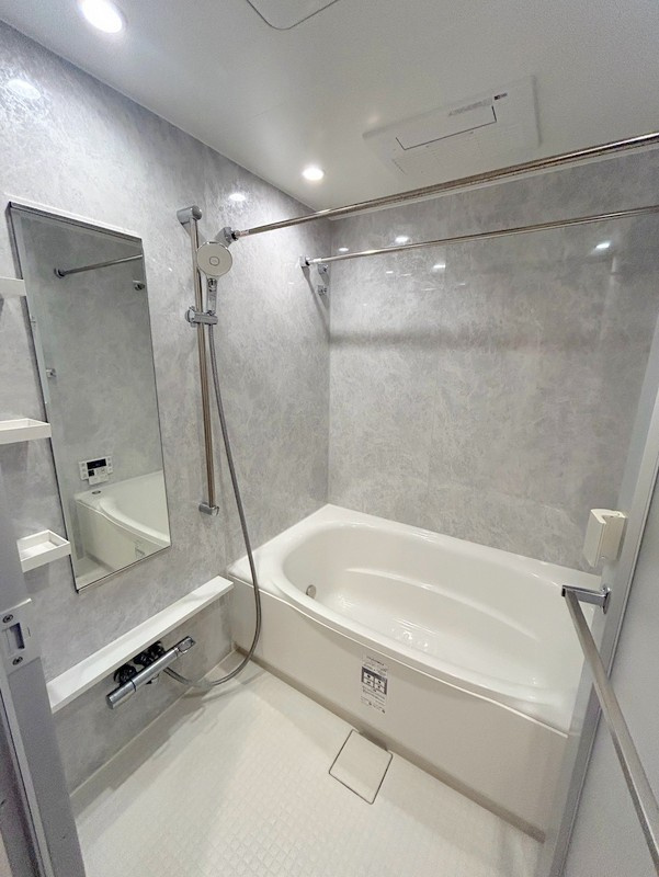 S-RESIDENCE福島diverse　仲介手数料無料の浴室