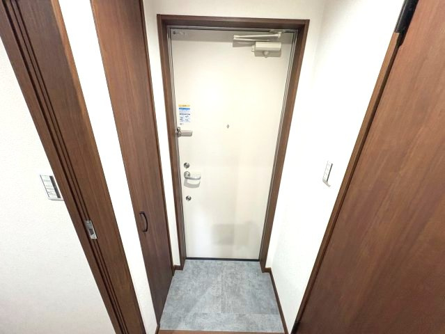 カーサフォルトゥナート羽曳野Ⅱの玄関