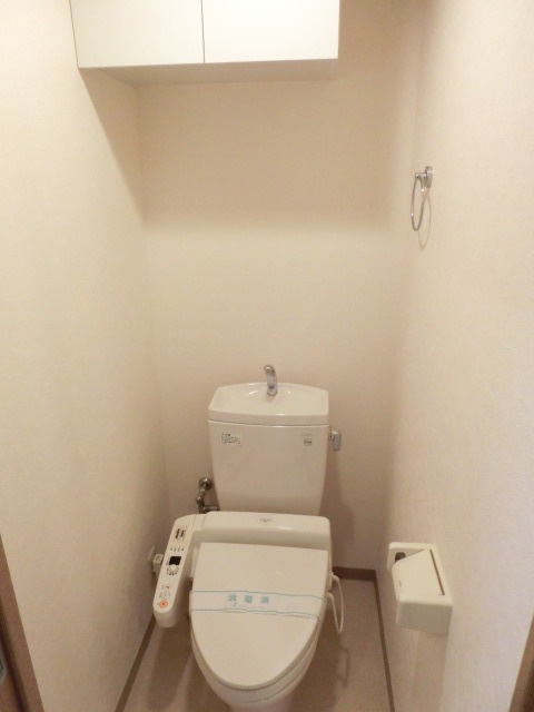 Ｓｅｎｔｉｒｅのトイレ|うれしいトイレに収納あります