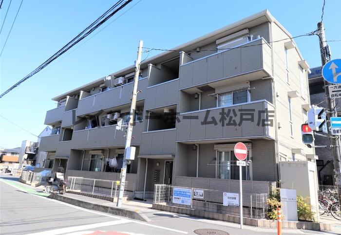 仲介手数料（賃料の1.10ヵ月）の50％OFF対象物件！の外観