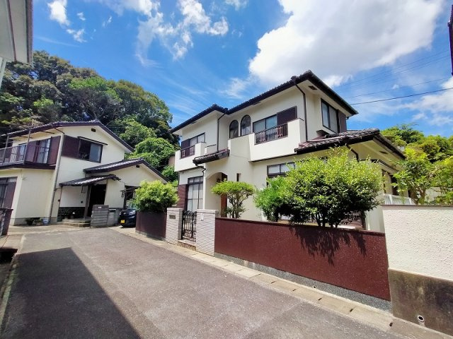 大和町一戸建の前面道路含む現地写真|北東側から