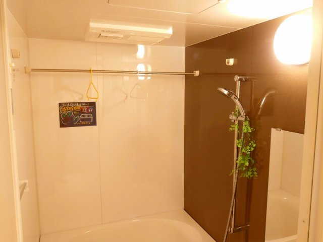 グリシーヌの浴室