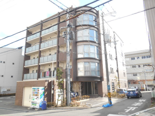 グリシーヌの外観